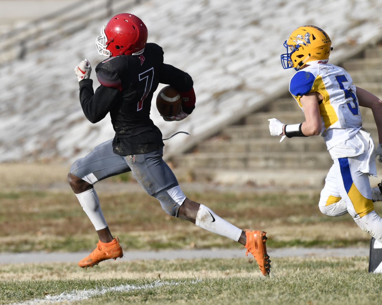Roosevelt defeats Borgia in a Class 3 District 2 Football Game